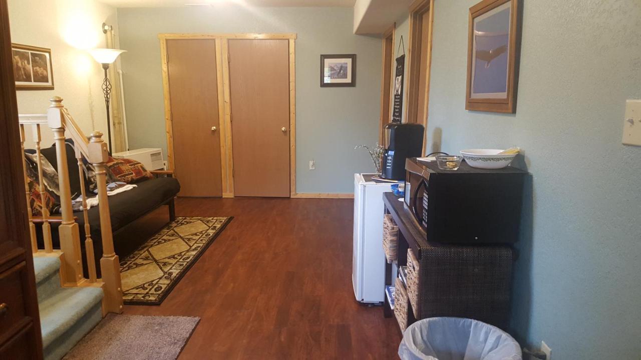 Southern Bluff Bed & Breakfast Soldotna Exterior photo